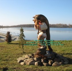 Рыбак з сомам (бел.)