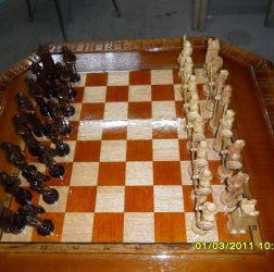 Стол шахматный из дуба