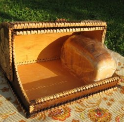 Хлебница берестяная