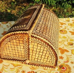 Хлебница с орнаментом плетенка