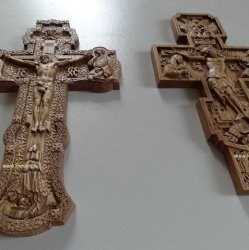 Резные кресты