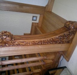 Лестница в частном интерьере