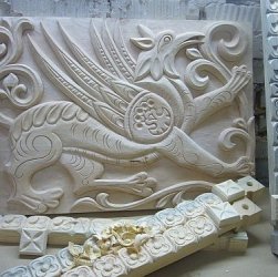 Панно мифическое животное
