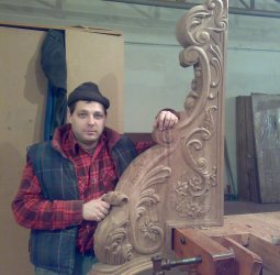 предлесничная тумба