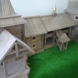 Макет городка из сруба