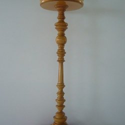 Подсвечник (церковное)