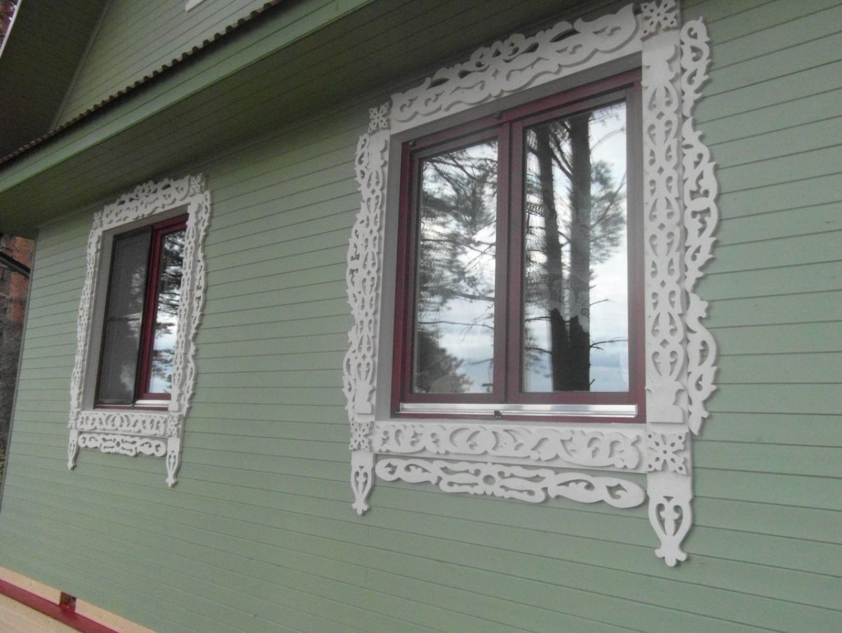 Деревянные наличники на окна – русские традиции в современных постройках
