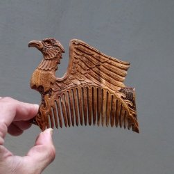 Расческа деревянная