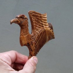 Расческа деревянная