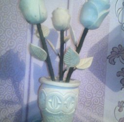 Роза с вазой