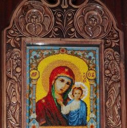 Резной киот