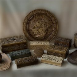 Сувенирные изделия из дерева в стиле абрамцево-куд