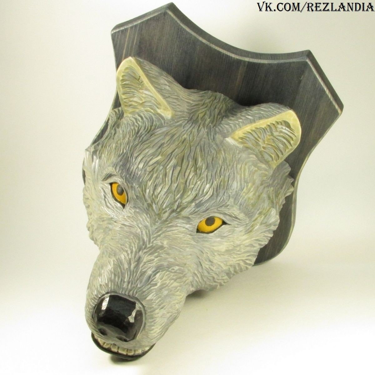 Голова волка (6) из дерева