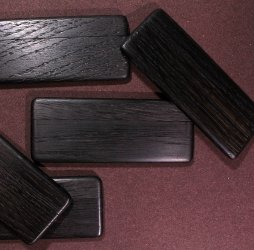 Расческа в футляре из мореного дуба 5400 лет