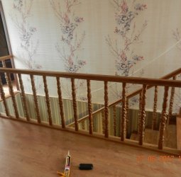 Резная дубовая лестница