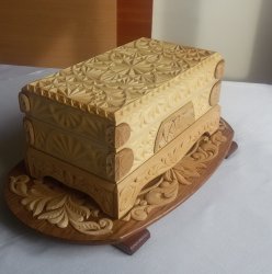 Шкатулка
