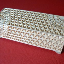Шкатулка резная