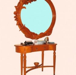 Зеркало со столиком