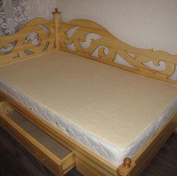 кровать 