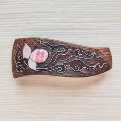 Деревянная заколка с родохрозитом