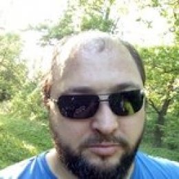 Миниатюра продавца